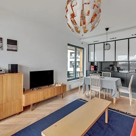 Riverside Apartament *